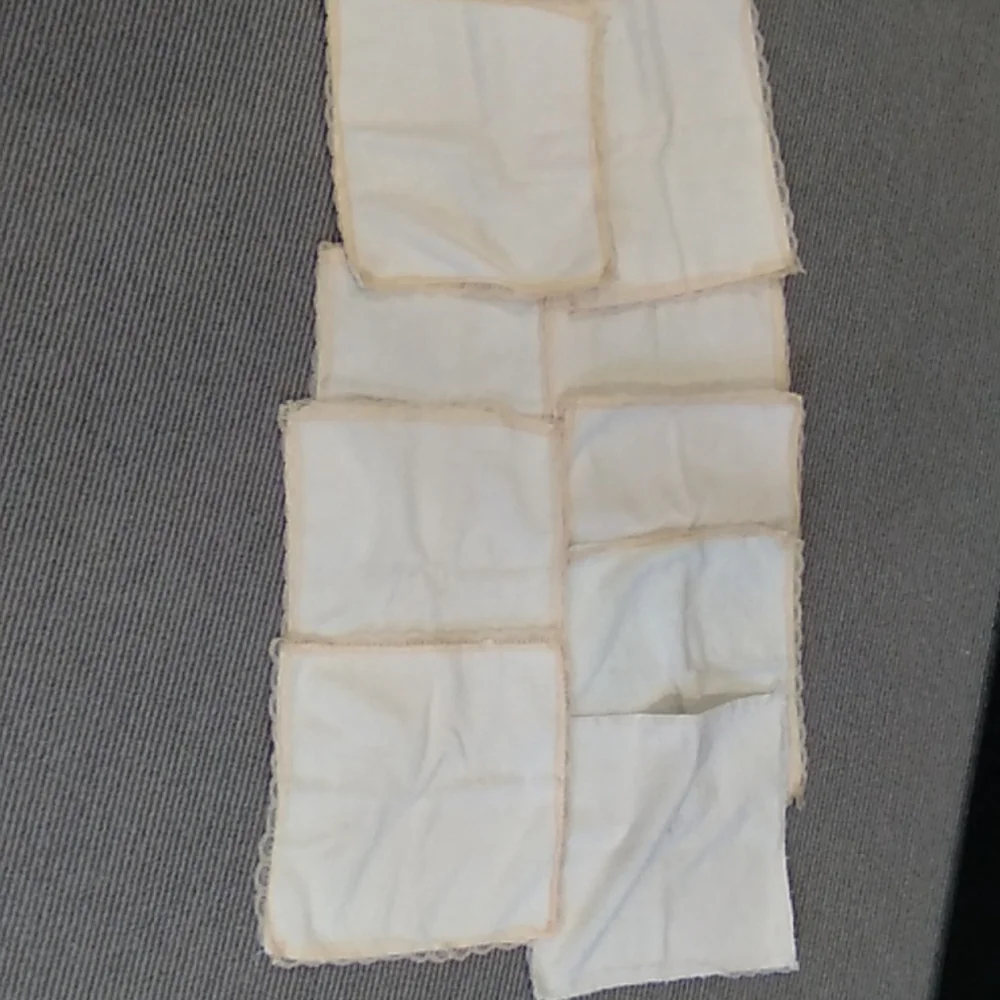 9 small decorative face or hand towels